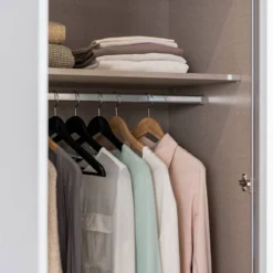 Armoire à Portes Battantes COLLONE -Wenko Soldes 1000376846 230921 025 MOOD DETAILS P000000001000376846 mood